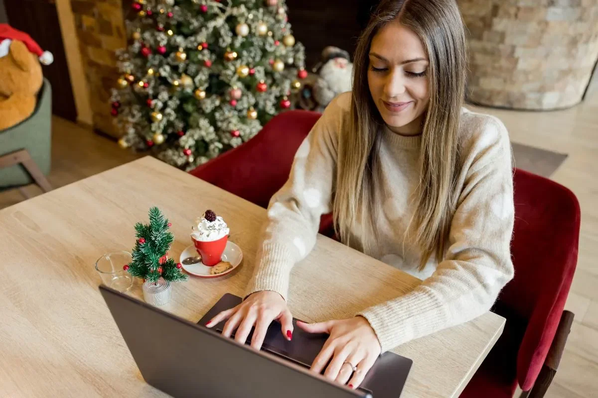 Peut-on travailler en intérim pendant ses congés payés ?