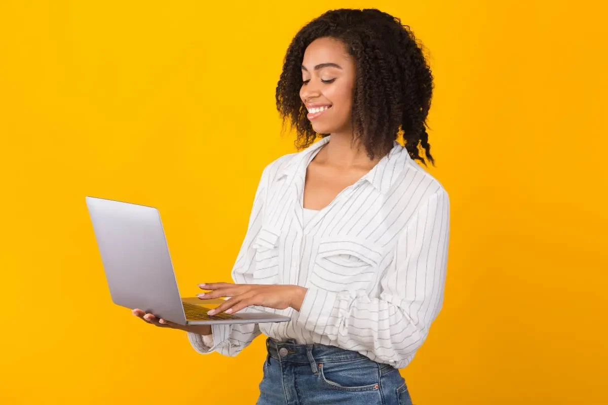 Quel métier faire de chez soi sans diplôme ?